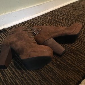 Bought them last year wore them one time